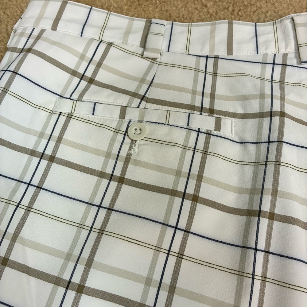 Nike Golf Dri Fit Plaid Shorts - Sz 38 - Picture 4 of 11
